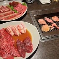 横浜焼肉kintan - 国産牛の豚バラとカルビのセット