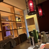 横浜焼肉kintan - 落ち着いた店内