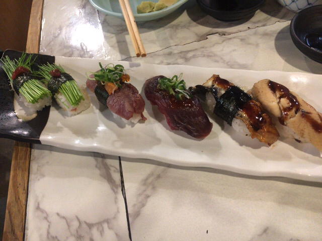 Tachi Zushi Maguro Ittetsu Torameyokochoten - Kintetsu Nippombashi