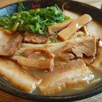 無双心 - チャーシュー麺(大)