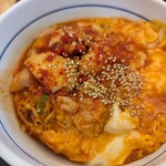 なか卯 - 旨辛親子丼（小）、アップ