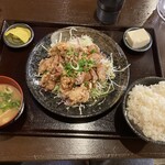 Akisuzu Ra-Men Izakaya - 