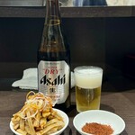 中華そば べんてん - ビール 中瓶 (500ml) 700円 ※お通し付、辛味 (別皿) 100円
            2024年1月20日