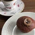 ジュビリーコーヒーアンドロースター - バナナとカカオマフィン 350円