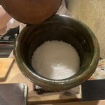 ぎんざ 一二岐 - ■食事　土鍋のごはん
      ランチ懐石コース　10,395円（税込み）