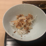 ぎんざ 一二岐 - ■食事　お焦げ
      ランチ懐石コース　10,395円（税込み）