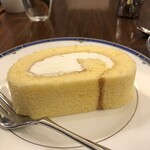 Chamame Kohi - 自家製ロールケーキ（レギュラー） 350円（税込）
