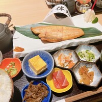 高級ブランド干物 銀座伴助 新宿タカシマヤ タイムズスクエア店 - 