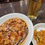 麒麟菜館  - 四川麻婆豆腐とくらげの中華和え