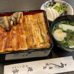 鰻家(うな重特上)