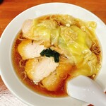 健清亭 - 料理写真:チャーシューワンタン麺