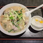 香港厨房 - タンメン＋杏仁豆腐￥780