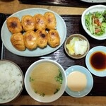 餃子の丸満 - 餃子定食