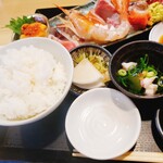 魚の松本 - ご飯・漬物・小鉢など