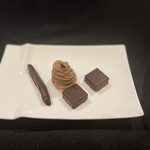 ガストロノミー ジョエル・ロブション - 