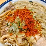 肉そば てノ字 - にんにくファイヤー