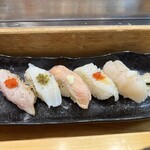 Tsukiji Hamashigezushi - 