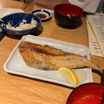 魚屋ナチュラルスタンド 潮騒 - 