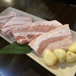 炭火焼肉 新大久保オバルタン - 