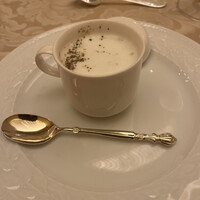 クイーン・アリス 横浜店 - 