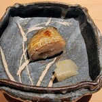 鮨仙八 - エボダイの塩焼き