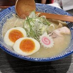 らーめん 海鳴 - 塩