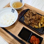 Gyuukaku Yakiniku Shokudou - カルビ焼き定食