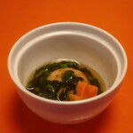 Yayoi Zushi - 蓮饅頭