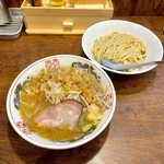 Tsukemen Tetsu - つけめん豚煮干し