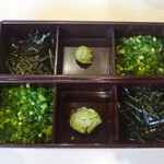 あつた蓬莱軒 - 薬味