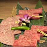 炭焼肉 石田屋。 - 