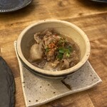 宇久 - 和牛すじの土手焼き♪