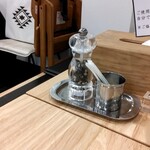 地球の中華そば - 卓上味変調味料