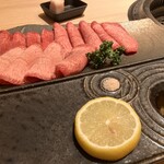 個室焼肉 さんびょうし 別邸 - 