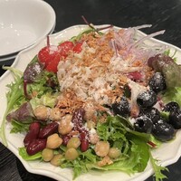 GARB CENTRAL -  GARB CENTRAL -