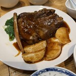 しろくま - スペアリブトロトロ煮