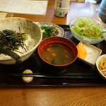 Kokonotsu - 究極のレバニラハーフ&ネギトロやまかけ丼