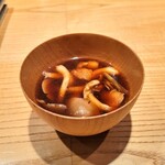 鮨 巳之七 - 赤出汁