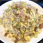 盛来軒 - 炒飯大盛り