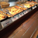 丸亀製麺 - 天ぷら等ディスプレイ