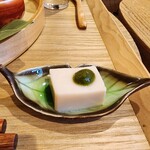 Haccomachi - ごま豆腐 抹茶のせ