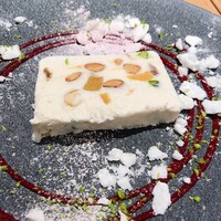 ダルマット 六本木ヒルズ店 - 