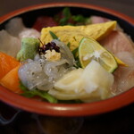 あいおい - 海鮮丼(￥1480位)