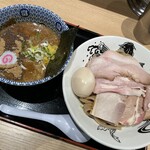 Matsudo Tomita Mengyou - 特選濃厚つけ麺を食べることにした。