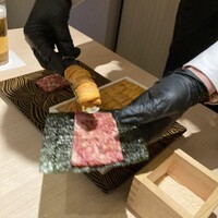 銀座 ちかみつ 六丁目 - お姉さんが作ってくれます。