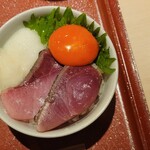 麦と麺助 - 鶏卵のツヤツヤ具合