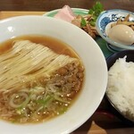 稲庭中華そば - 女将の稲庭中華そば、白飯