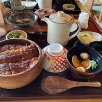 炭焼うな富士 白壁別邸 - 