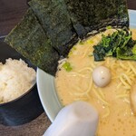 横浜家系ラーメン 魂心家 - 