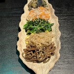 本格韓国家庭料理 ホルモンマニア - 